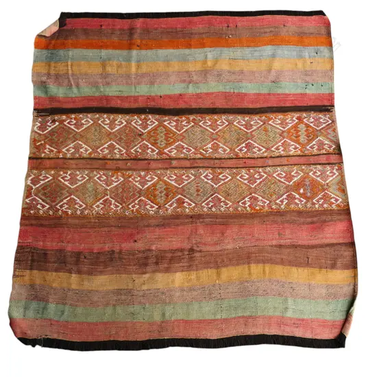 LG HAND-WOVEN KELIM RUG, 1400 x 1260mm