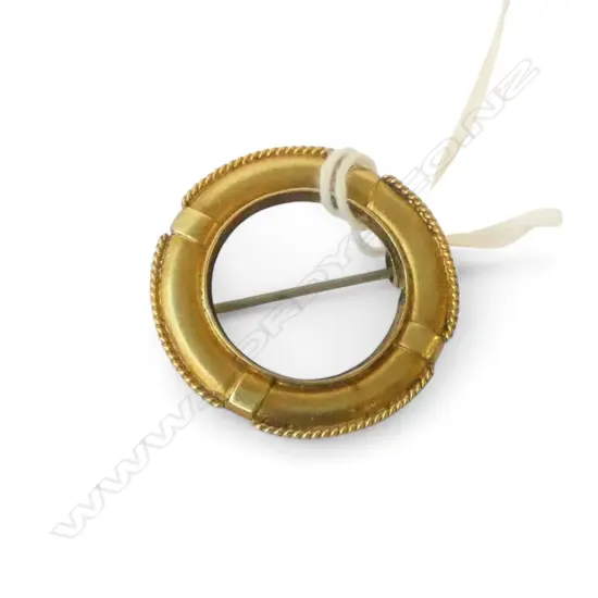 c.1900 15CT GOLD LIFE BOUY BROOCH FRAME possibly for a life saving medal 5.65gms