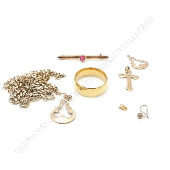 ASSORTED 9CT GOLD PIECES (3.55gms) PLUS GOLD PLATED RING AND CHAIN