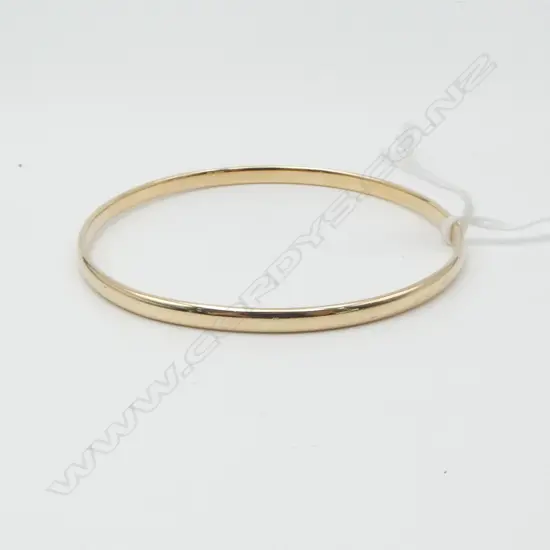 9CT BANGLE, 13.75gms