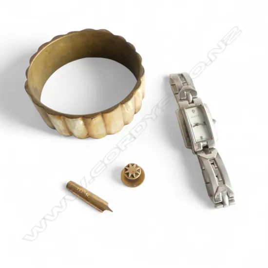 GUCCI WRISTWATCH, MOP BANGLE, G/P NIB & CUFF LINK