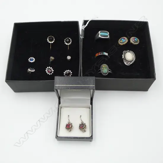 4 RINGS + 6 ASST. PR EARRINGS