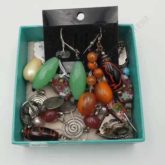 ASST. EARRINGS INCL. 3 PRS PEARL STUDS