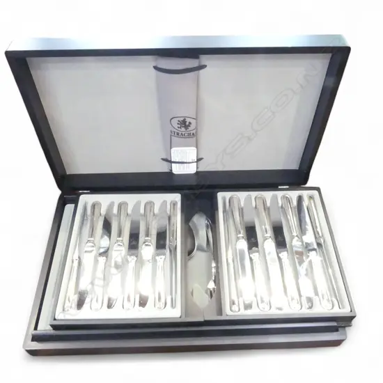 COMPLETE STRACHAN 8PC SETTING CASED CUTLERY SET L530MM