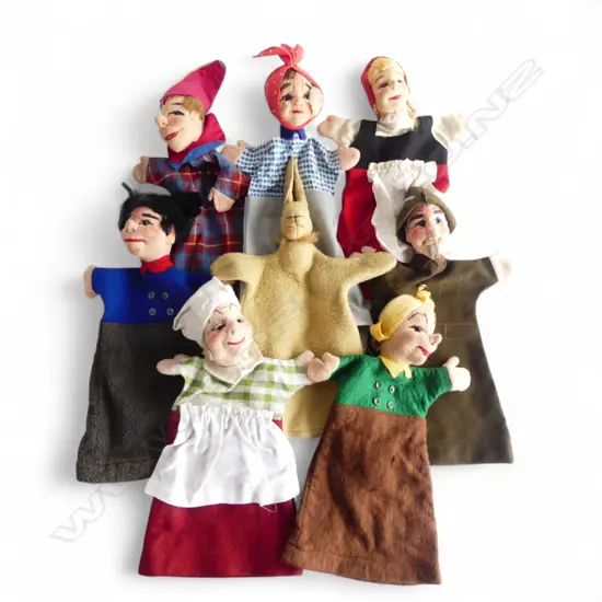 8 VINTAGE GERMAN HAND PUPPETS, 'DRESDEN CHARACTERS' c1960, felt & fabric 