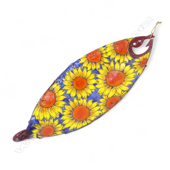 KEUM SUN LEE BRIGHTLY DECORATED CANOE SHAPED DISH, L.500mm