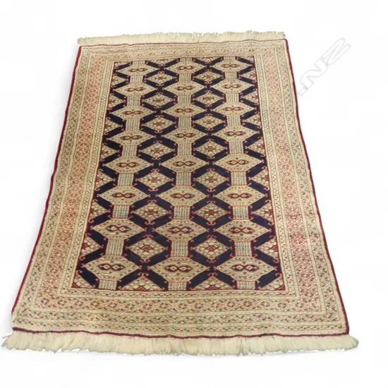 HAND KNOTTED ALL WOOL RUG 1350x1020mm