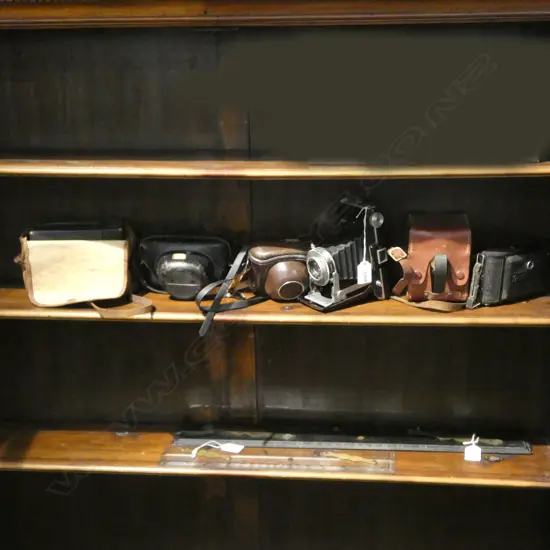 6 VINTAGE HAND HELD CAMERAS