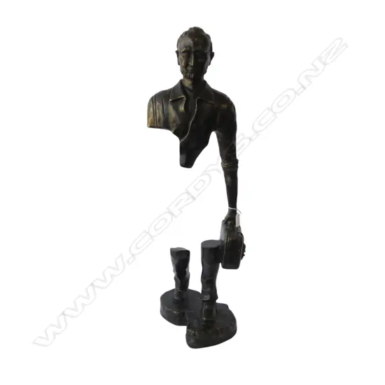 BRONZE CUT OUT MAN w. SUITCASE SCULPTURE H.770mm