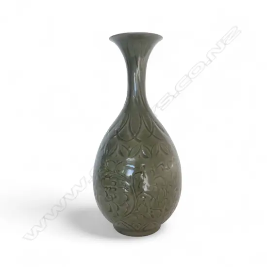 SONG DYNASTY? YAOZHOU CELADON YUHUCHUN VASE H.370mm