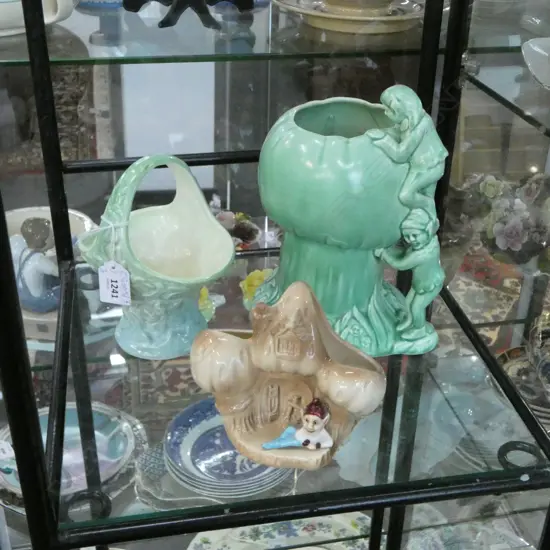 3 PCES SYLVAC CHINA; #1196 MUG H. H.220mm, #1780 BASKET, #4887 BASKET