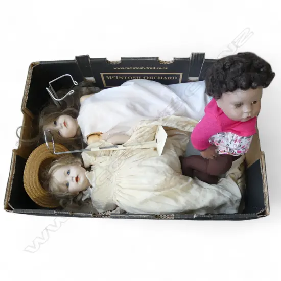 3 DOLLS; JDK GERMANY, KAMMER & REINHARDT, REPRO BOOTS TYNER 'GUMDROP'