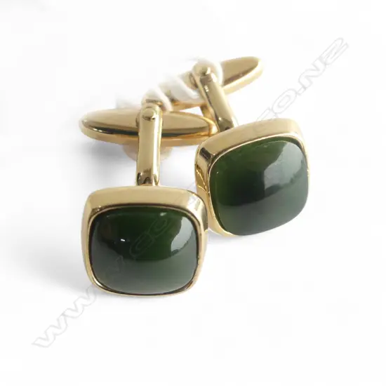 PR GOLD PLATE & POUNAMU CUFFLINKS