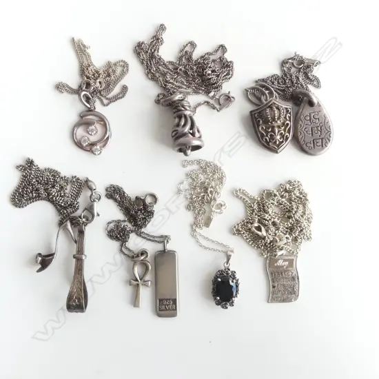 7 925 SILVER PENDANT NECKLACES
