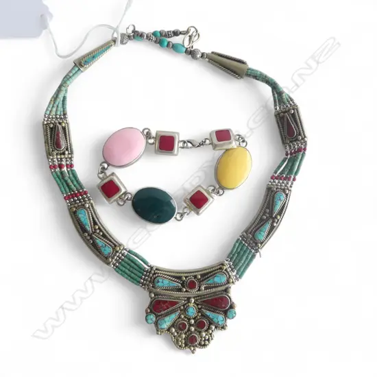ETHNIC SILVER NECKLACE + SILVER BRACELET w. COLOURED STONES