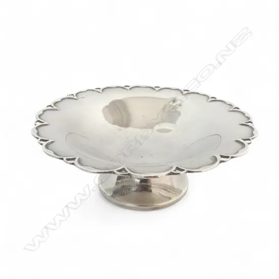 STG SILVER DISH 130mm dia, 87gms