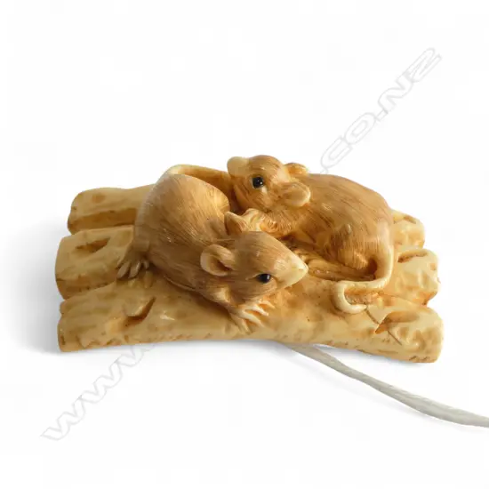 IVORY NETSUKE RATS ON RAFT, UNSIGNED 
