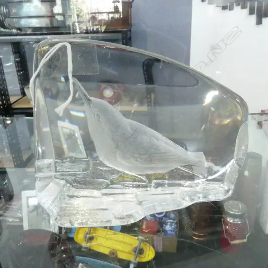 MATS JONASSON ETCHED CRYSTAL PAPERWEIGHT H.100mm