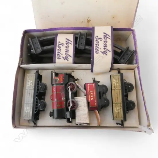 HORNBY BOXED VINTAGE CLOCKWORK TRAINSET