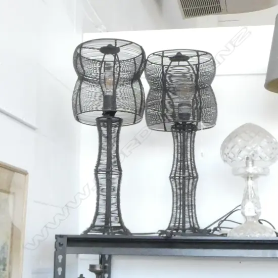 PR BLACK WIRE TABLE LAMPS H.550mm (ADAPTOR REQ)