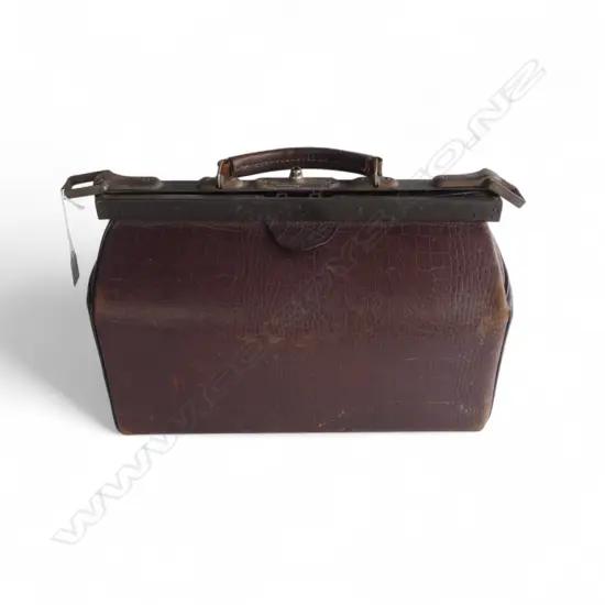 VINTAGE LEATHER DOCTORS BAG W.410mm