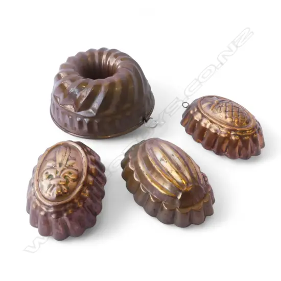 4 VINTAGE COPPER FOOD MOULDS Dia.210mm