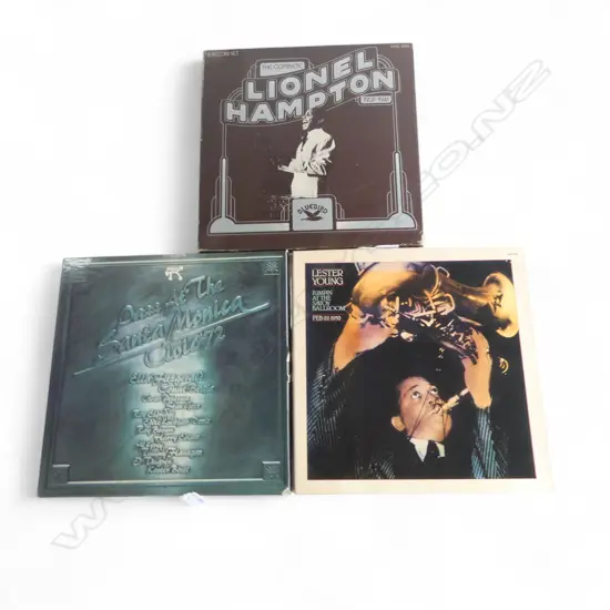  3 LP BOX SETS LESTER YOUNG AFE 3-8/JAZZ AT SANTA MONICA CIVIC 72 2625 701/LIONEL HAMPTON AXM6-5536