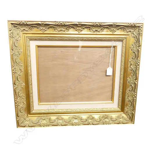 EMPTY GILT FRAME 245x330mm / 455x535mm overall size