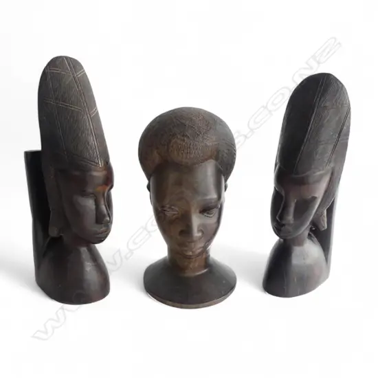 PR AFRICAN CARVED WOODEN BOOKENDS H.260mm + BUST H.205mm