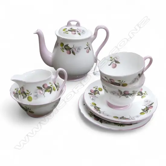 SHELLEY CHINA 3PC TEASET C/SUGAR & 2C/SS 1PLATE PINK FRUIT PAT