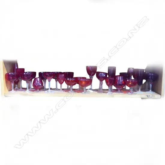 RED ART GLASS