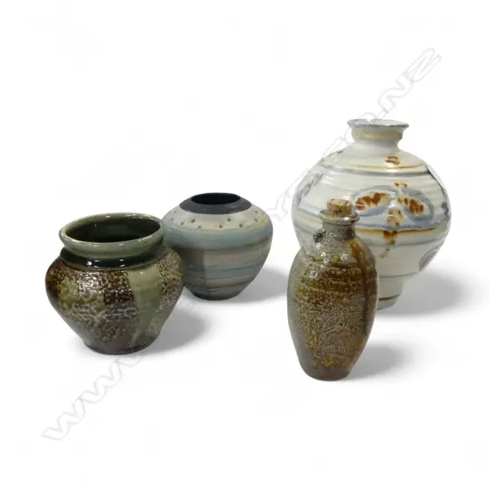 4 PCES N.Z. STUDIO POTTERY PCES; CARL VANDELBOSCH, PETER JOHNSON, JULIAN PRICE & OTHER