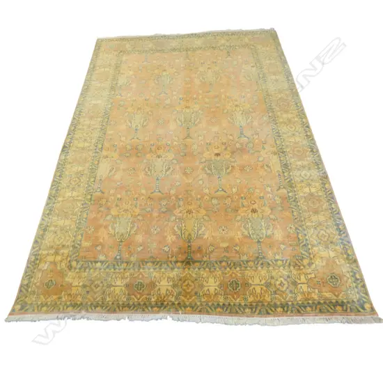 HAND KNOTTED WOOL PILE SAROUK STYLE RUG 1660x2550mm