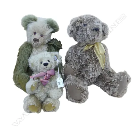 3 TEDDY BEARS; CUTHBEAR, STRATHMORE LANE, OTHER H.450mm