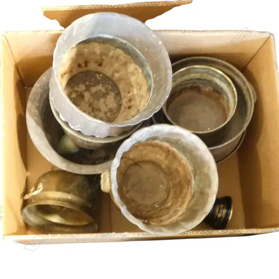 ASST. BRASS POTS ETC