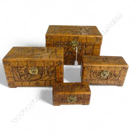 4 GRADUATING CAMPHOR BOXES W.150 - 300mm