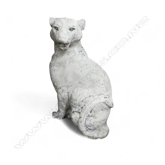 BIG CAT GARDEN ORNAMENT H.570mm faults
