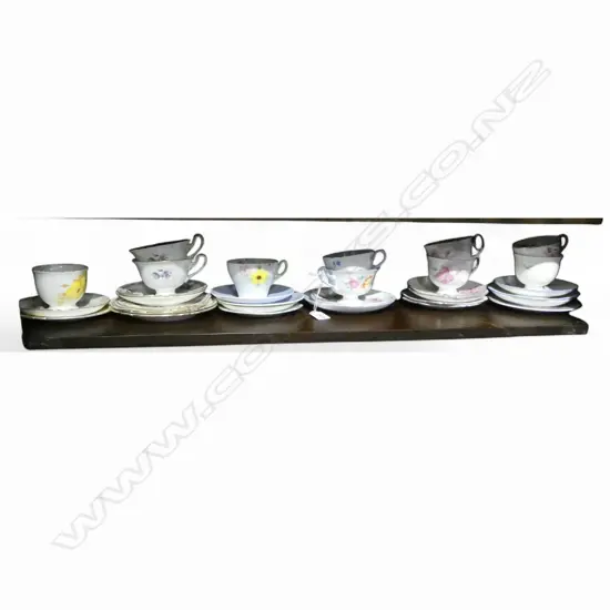 10 SHELLEY CHINA CSPS MIXED PATS