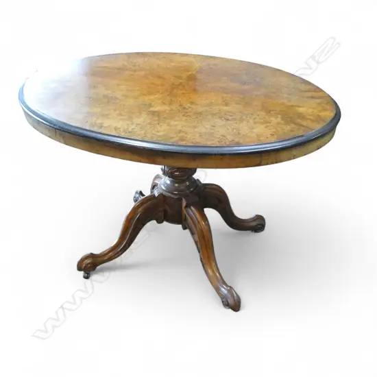 VICTORIAN OVAL LOO TABLE 1100x810x710mm - borer in pedestal base