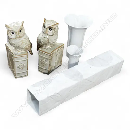 3 WHITE GERMAN VASES H.435mm + PR OWL BOOKENDS H.235mm