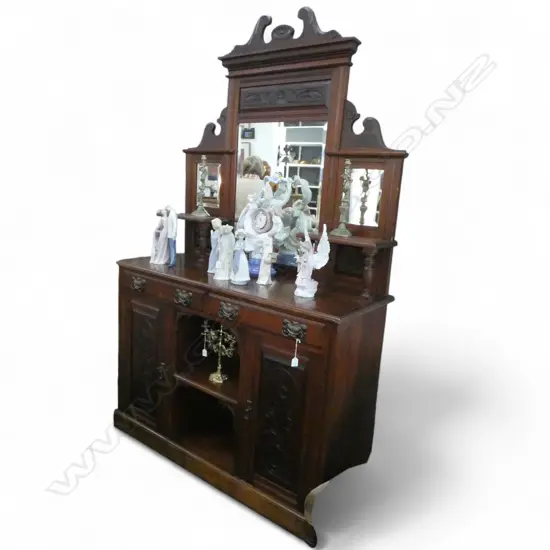 MIRROR BACK SIDEBOARD 1370x510x220mm