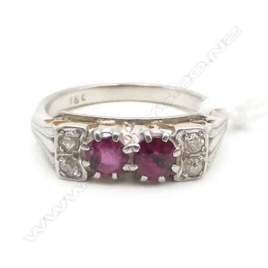 18ct GOLD, ESTATE RUBY & DIAMOND RING 3.62gms SIZE O