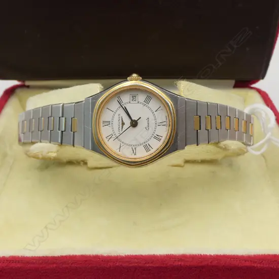 VINTAGE LONGINES LADIES stainless quartz WRISTWATCH w box & papers running