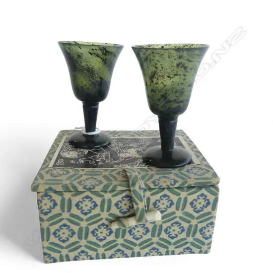 BOXED PR CHINESE VINTAGE JADE SHOT GLASSES H70MM