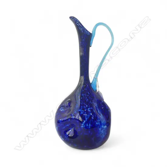 LG BLUE ART GLASS JUG H.425mm