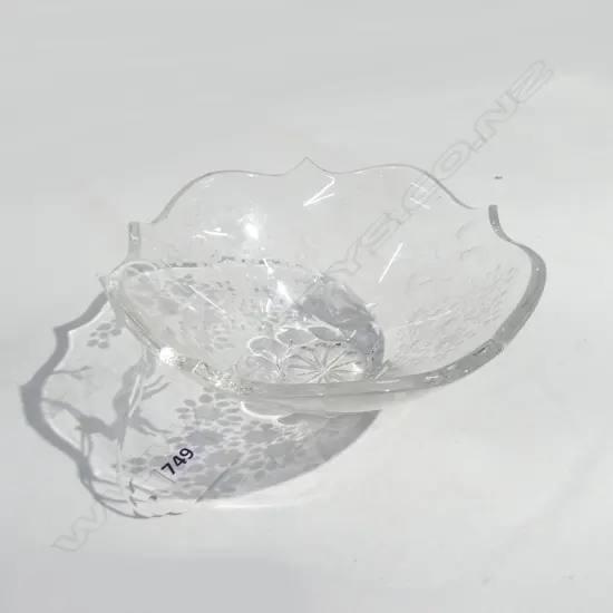 MEISSEN ETCHED CRYSTAL BOWL 145mm dia