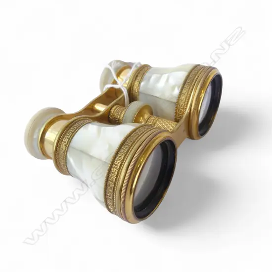 PR VICTORIAN MOP GILT BRASS OPERA GLASSES 