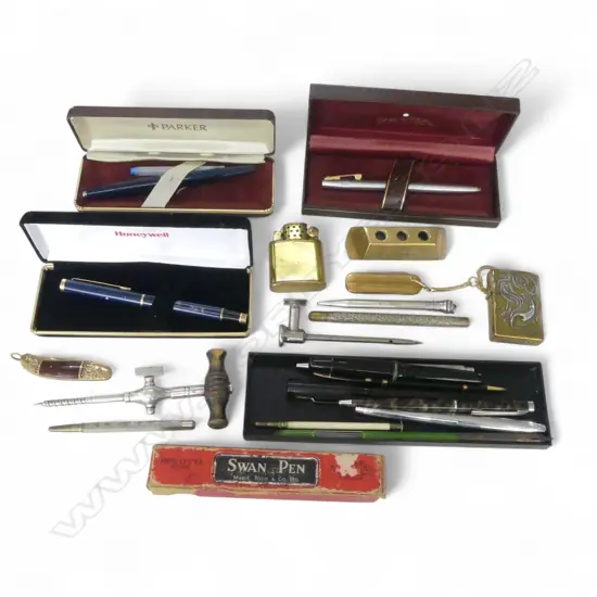 ASST. PENS INCL. 1 14CT NIB 'BLACKBIRD', POCKET KNIVES ETC