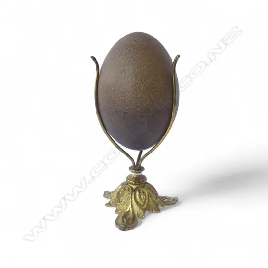 EMU EGG ON BRASS STAND H.205mm