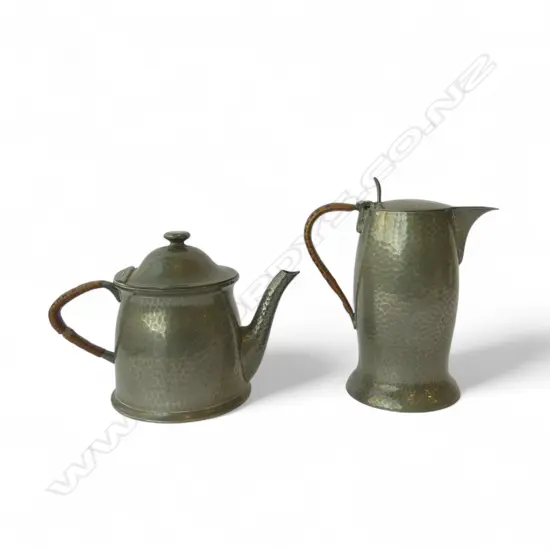 ARTS & CRAFTS HOWARD PEWTER TEAPOT & HOT WATER POT WALKER & HALL, H.165-195MM